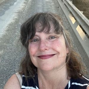 Meet your Posher, Cheryl